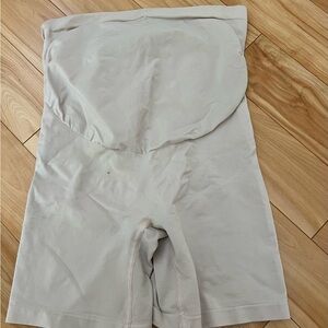 Belly bandit compression undergarment (maternity spanx) size small